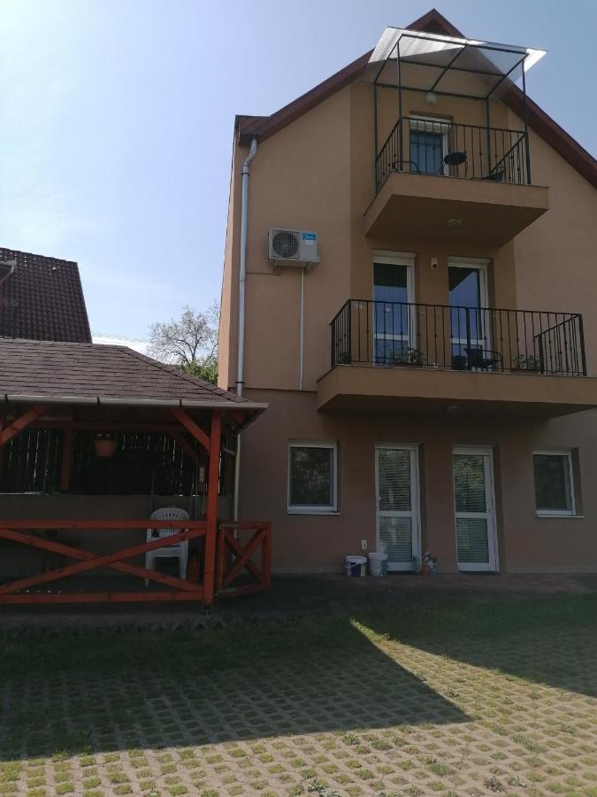 Zita Apartman Eger Exteriér fotografie