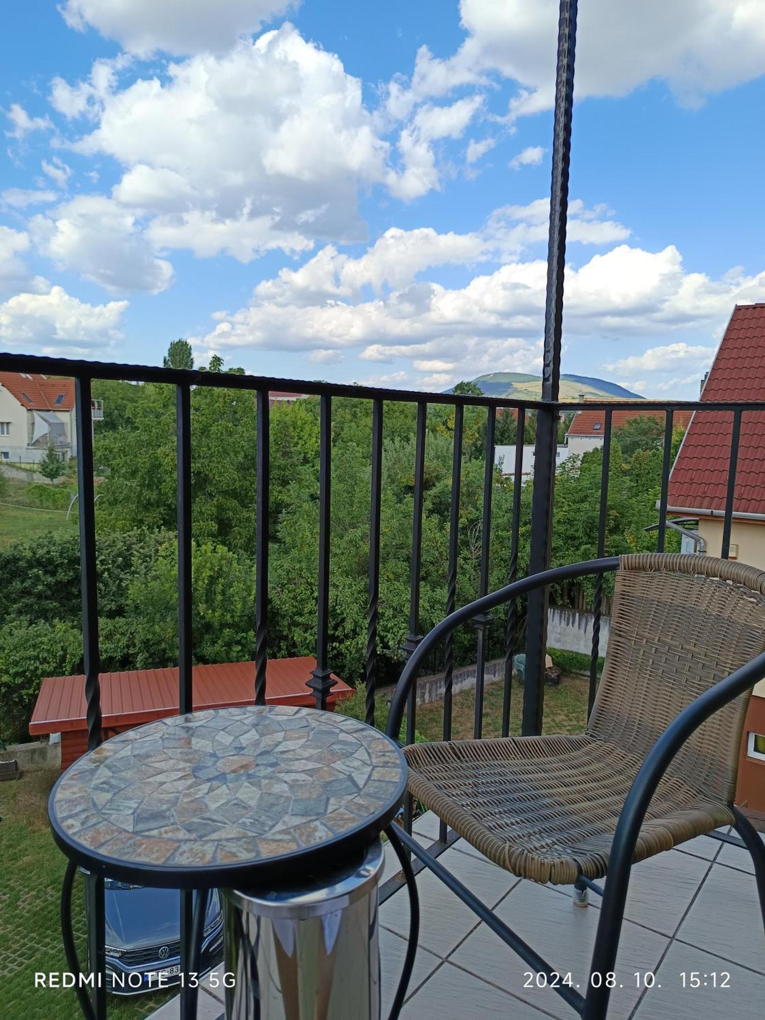 Zita Apartman Eger Pokoj fotografie
