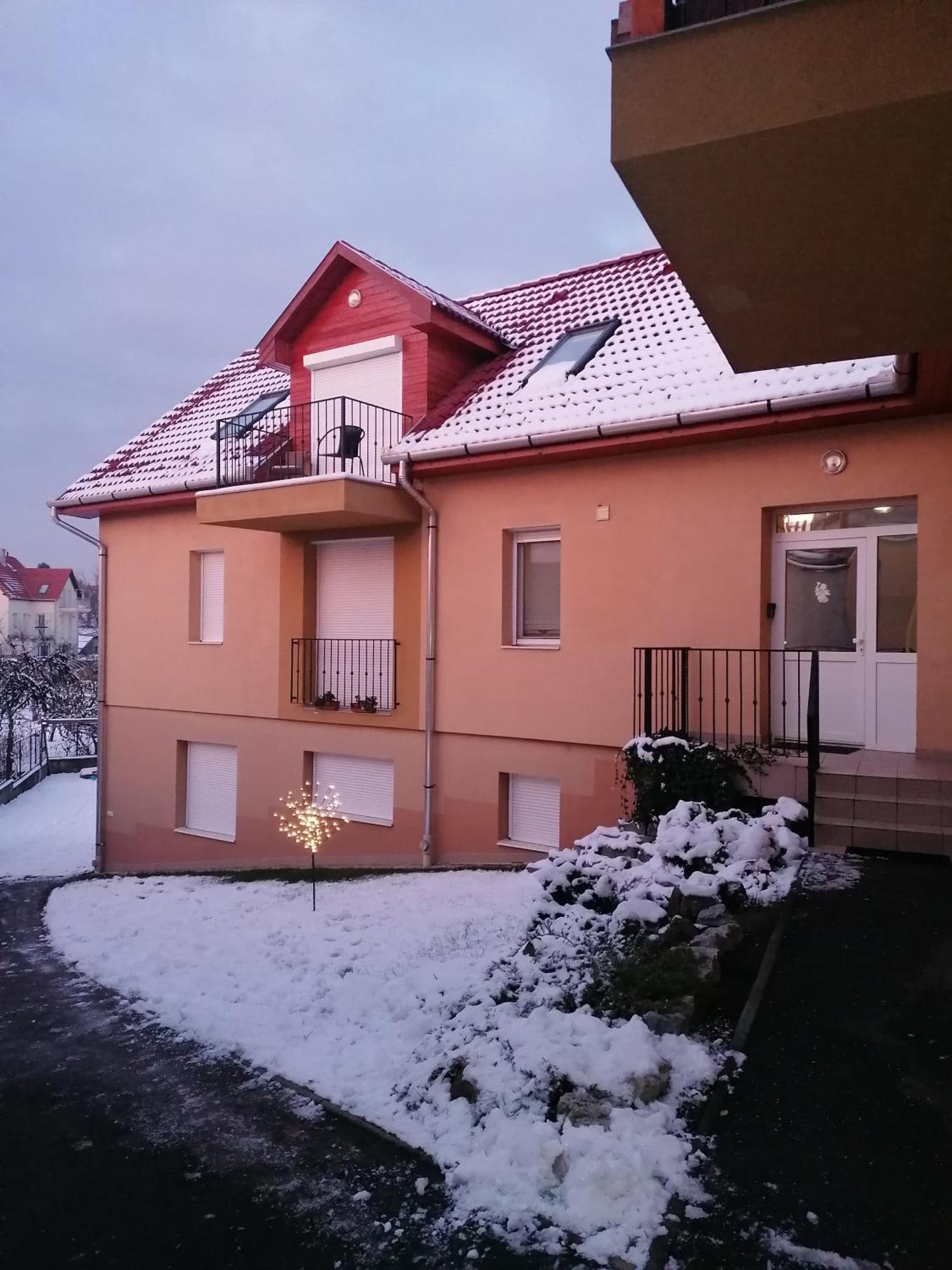 Zita Apartman Eger Exteriér fotografie